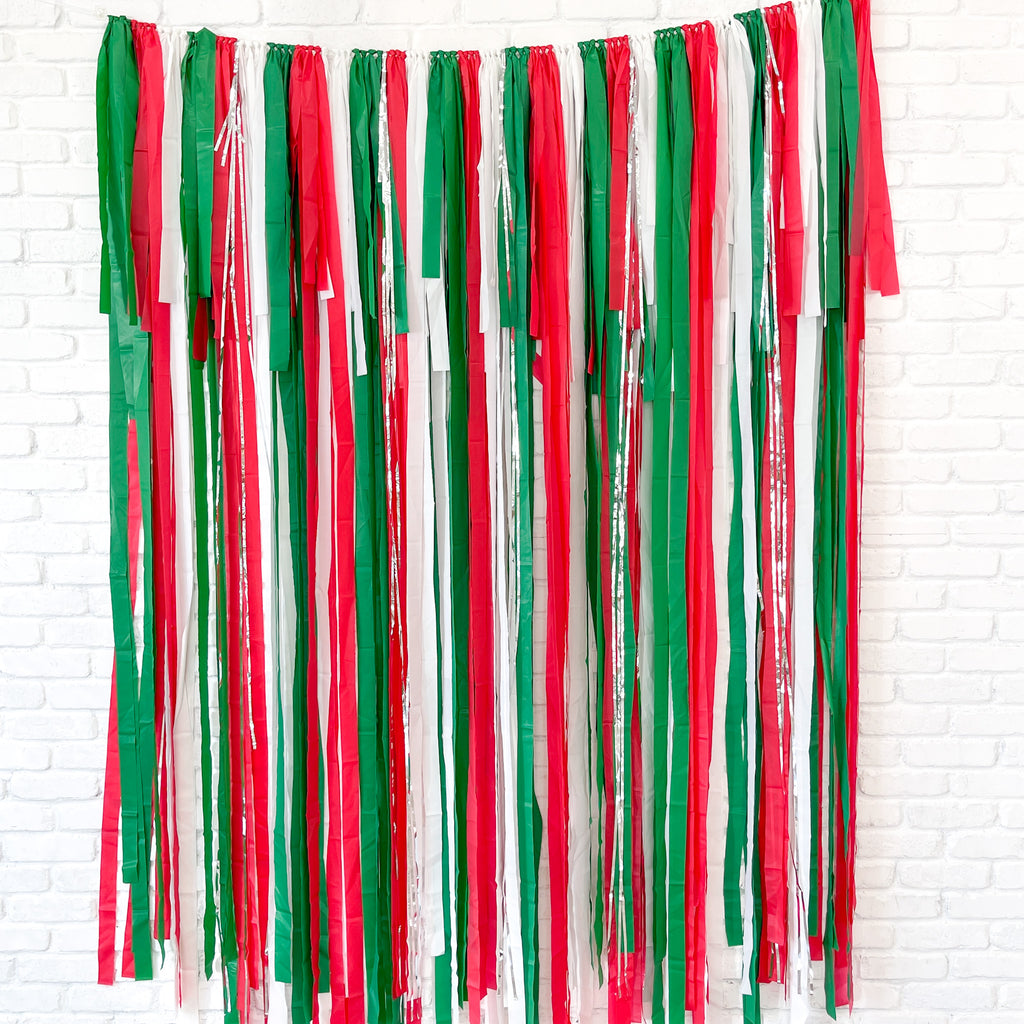 Classic Christmas Fringe Backdrop| Christmas