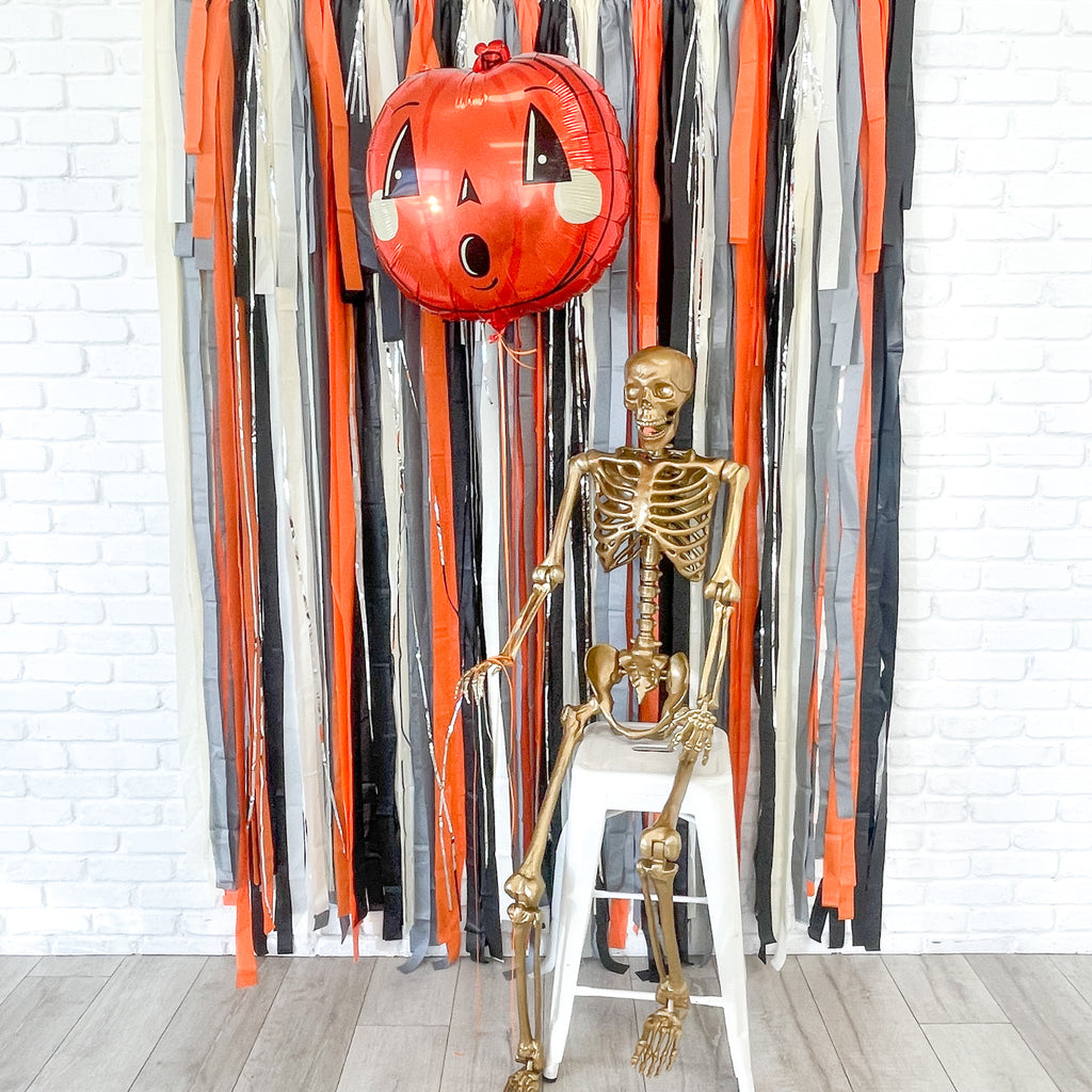 Halloween Fringe Streamer Backdrop| Vintage Halloween