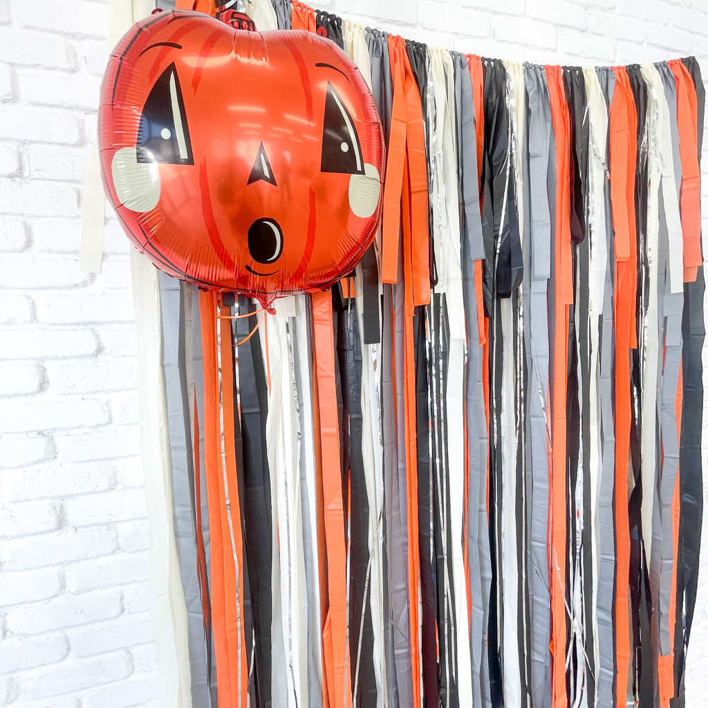 Halloween Fringe Streamer Backdrop| Vintage Halloween