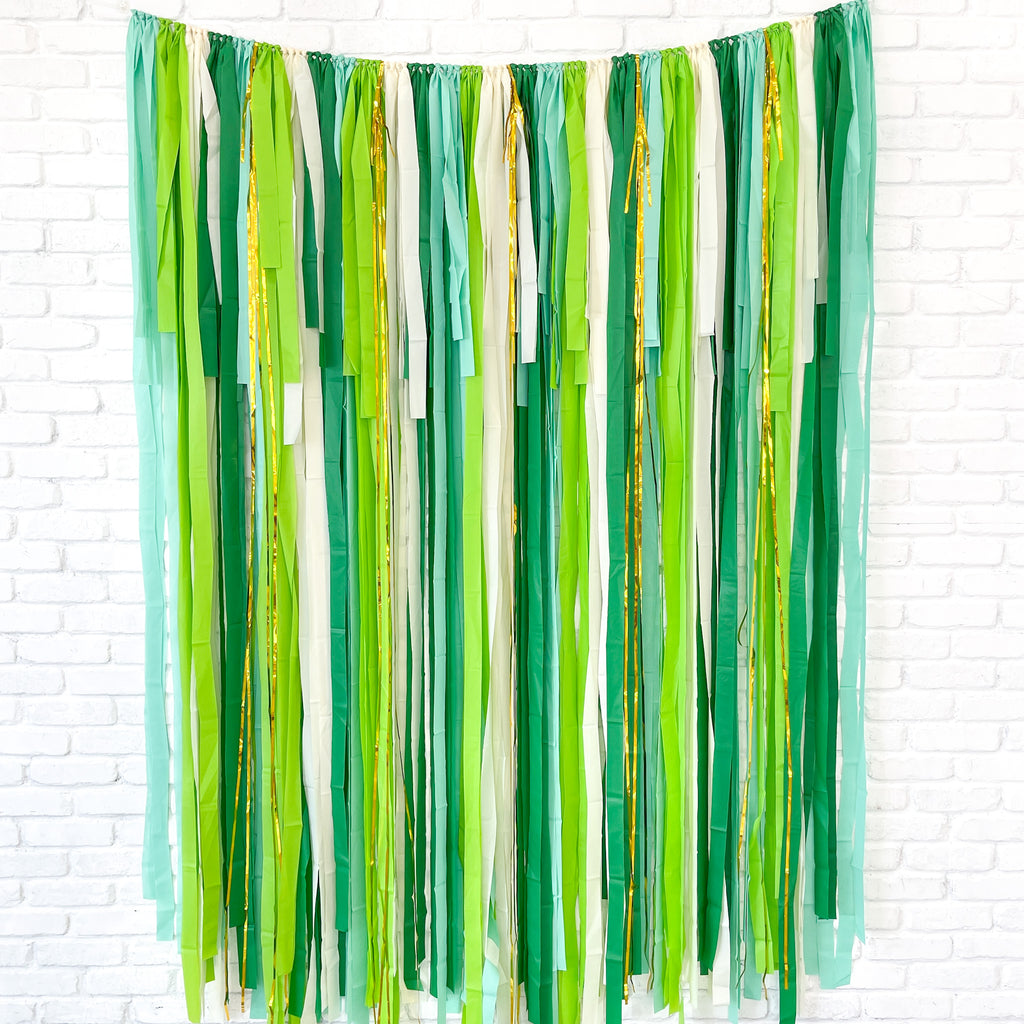 Jungle Fringe Streamer Backdrop| Jungle Party