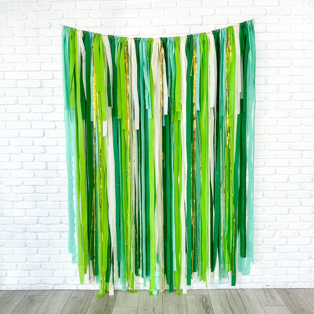 Jungle Fringe Streamer Backdrop| Jungle Party